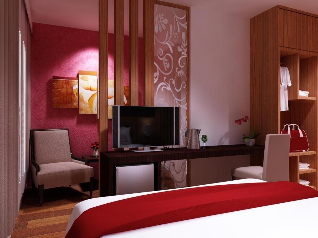 Neotel Hotel City Centre Tanjung Redep Dış mekan fotoğraf