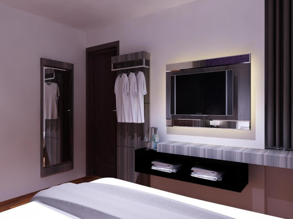 Neotel Hotel City Centre Tanjung Redep Dış mekan fotoğraf