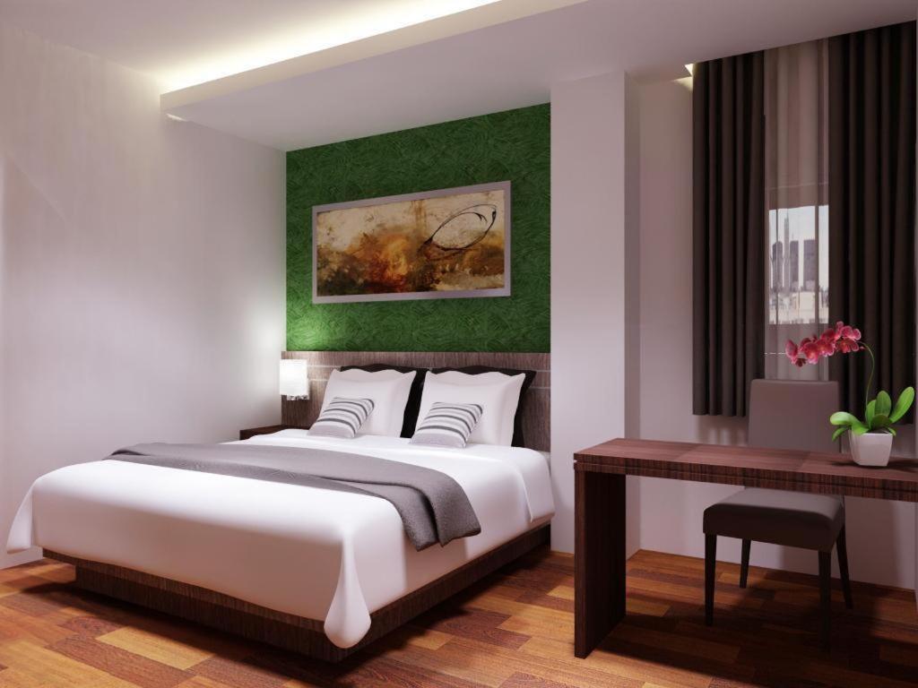 Neotel Hotel City Centre Tanjung Redep Dış mekan fotoğraf