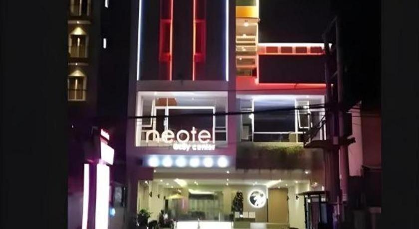 Neotel Hotel City Centre Tanjung Redep Dış mekan fotoğraf