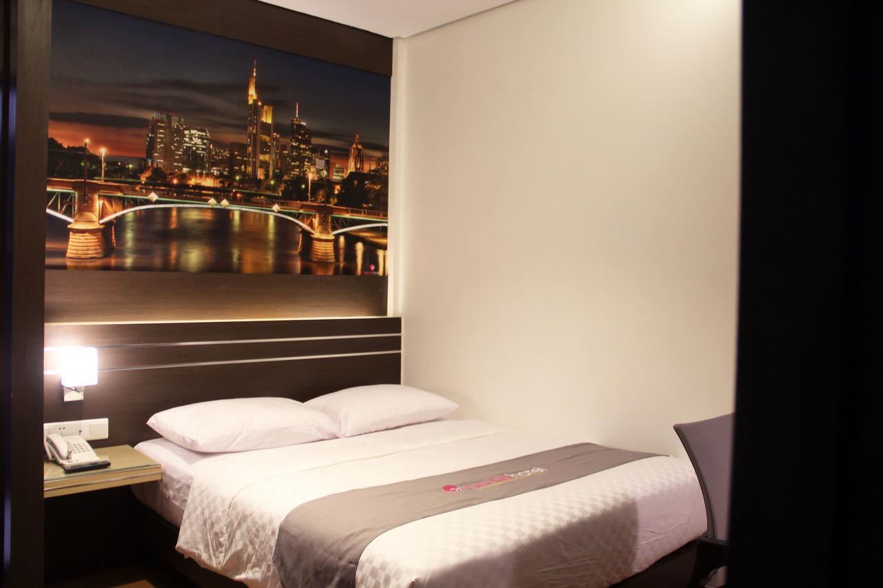 Neotel Hotel City Centre Tanjung Redep Dış mekan fotoğraf