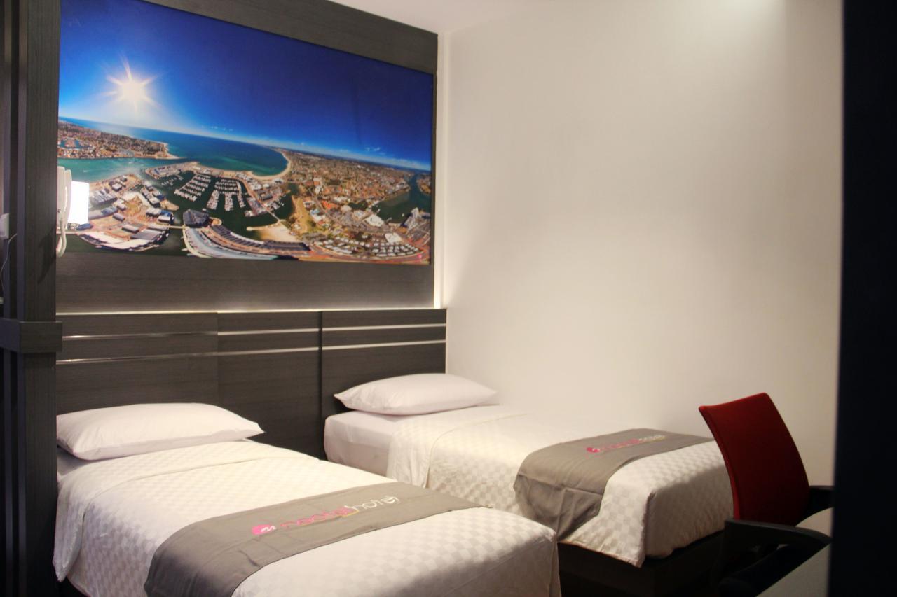 Neotel Hotel City Centre Tanjung Redep Dış mekan fotoğraf